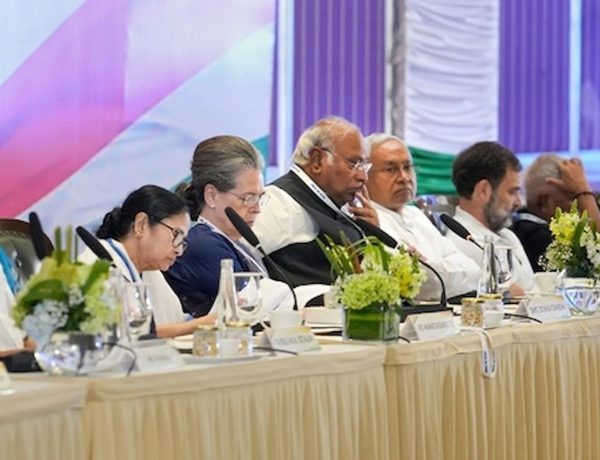 INDIA Bloc Reunites Over SIR – Will Congress Make It Work?